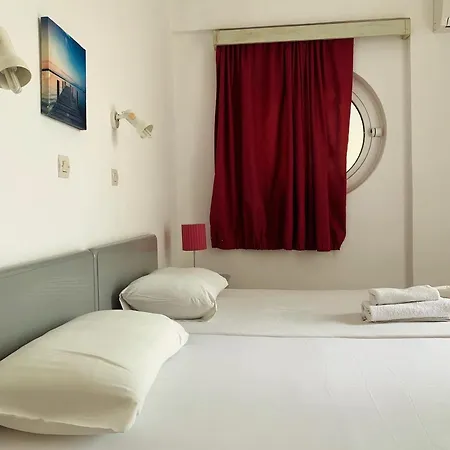 Apartahotel Manine Cos