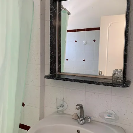 Manine Apartahotel Cos