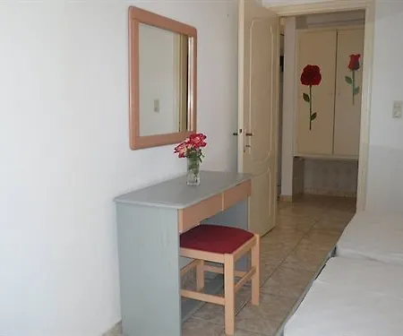 曼妮公寓式酒店 2*