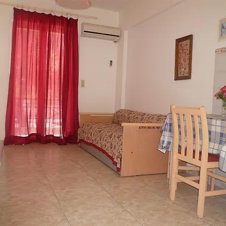 Aparthotel Manine 3*